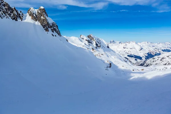 Narciarksich Alpejskie Alpy Przez Lech Austria — Zdjęcie stockowe