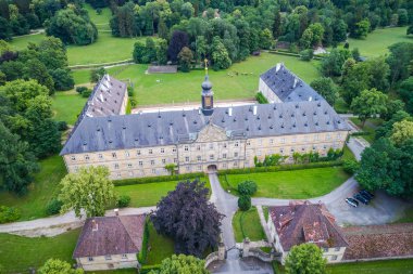 Coburg, Almanya - Haziran 2018 yaklaşık: Hava görünümü The Tambach Palace diğer Schloss Tambach Coburg, Bavyera, Almanya