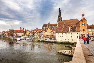 Regensburg, Bavyera, Almanya - yaklaşık Aralık, 2018: Regensburg Cityscape kasaba, Almanya.