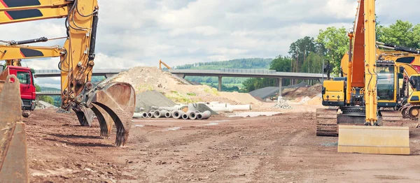 De bouw van de snelweg — Stockfoto