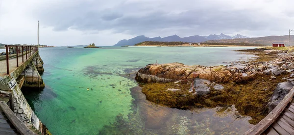 Vista Del Paisaje Isla Senja Cerca Straumsnes Noruega —  Fotos de Stock