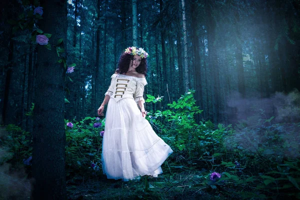 Outdoor Portrait Young Wonan Fairytale Style — Stock Photo, Image