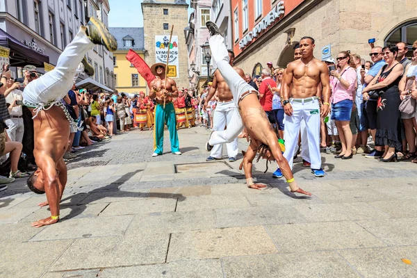 The capoeira dancer — Stock Photo, Image