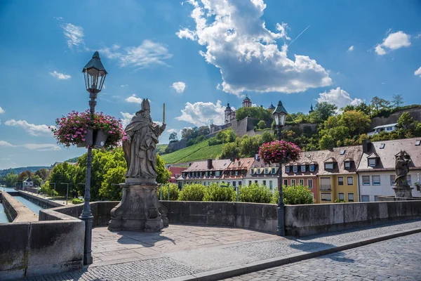 Alte Mainbruecke de Wuerzburg — Foto de Stock