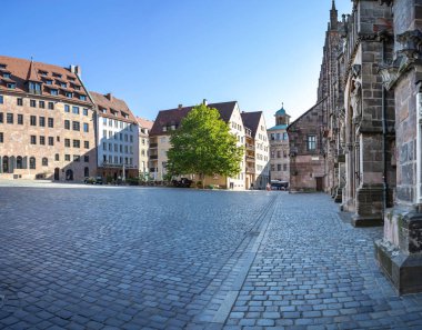 Plaza San Sebaldo ve Sebalduskirche