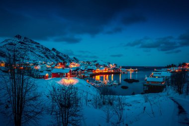 Lofoten Adaları'ndaki Sorvagen köyü