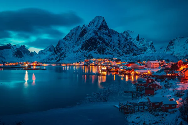 Reine falu Lofoten-szigetek — Stock Fotó