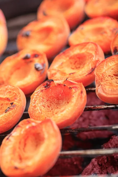 Fruits on grill — Stock Photo, Image