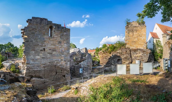 Руїни замку Ліхтенштейн в Хастберге — стокове фото