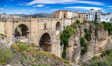 Ronda şehir manzarası