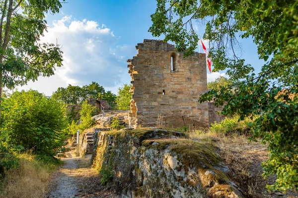 Lichtenstein-kastély romlása Hassberge-ben — Stock Fotó