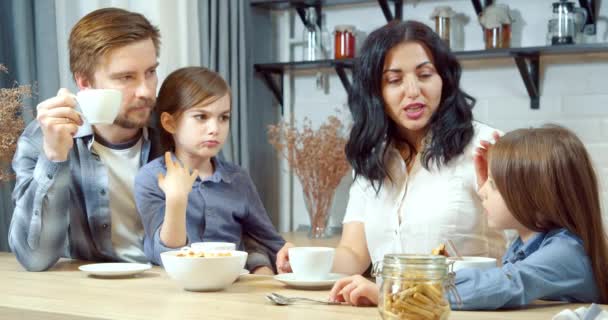 Happy Family Mom Dad Two Cute Children Drinking Tea Homemade — Stock Video