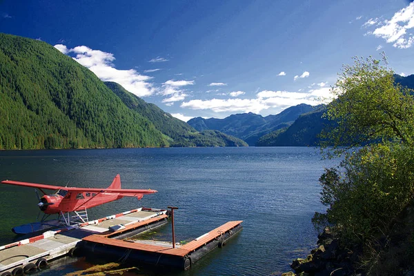 Pierce Range Visto Outro Lado Muchalat Inlet Vancouver Island British — Fotografia de Stock