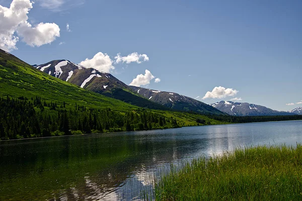 Vista Del Lago Summit Alaska —  Fotos de Stock