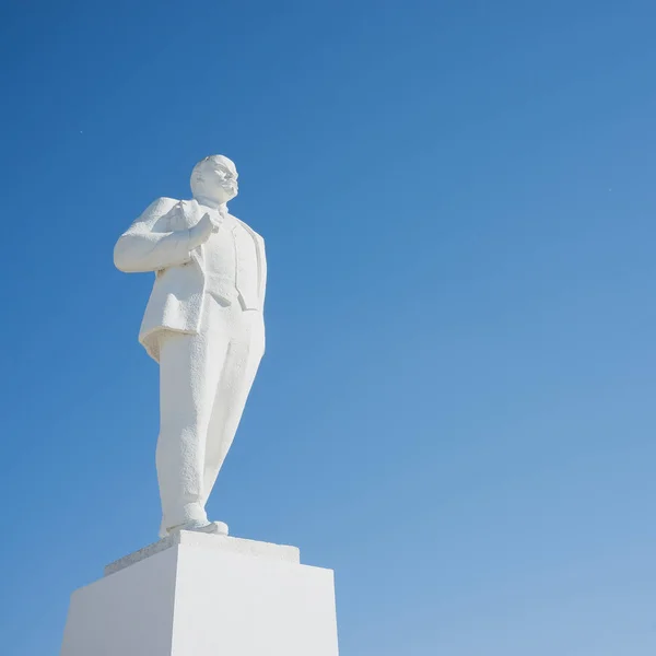 Statue Lenin Sky — Stock Photo, Image