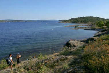 Oslo, Norveç - 19 Temmuz 2018: Oslo Fiyordu görünümüne. İç Oslo Fiyordu ada Sahili.