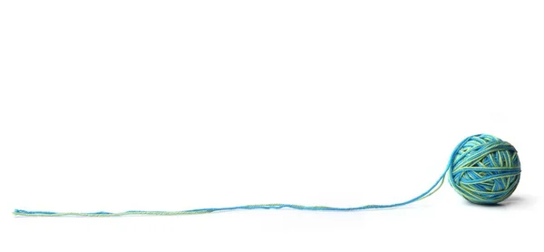 Πολύχρωμο Βαμβακερό Νήμα Μπάλα Από Δύο Χρώμα Πράσινο Και Μπλε — Φωτογραφία Αρχείου