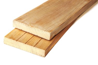 Beyaz arka plan üzerinde izole iki larch ahşap tahta panoları. Ahşap plakalar görünümü kapatın.