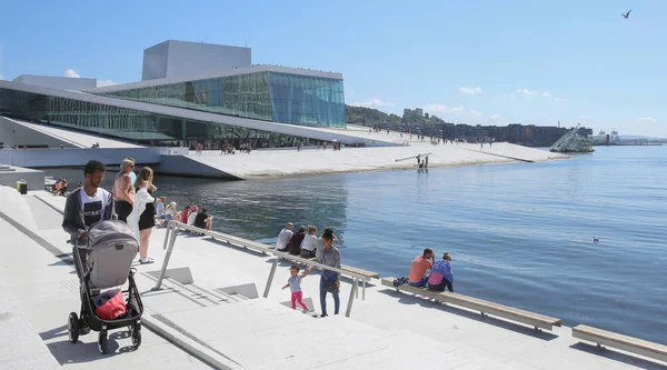 Осло Норвегия Июля 2019 Года Набережная Осло Фоне Национального Оперного — стоковое фото