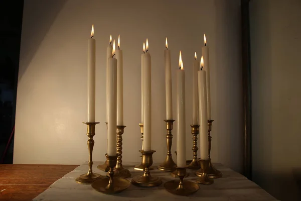 Candele Accese Candelabri Retrò Indoor — Foto Stock