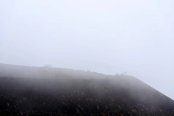 Mount Etna and fog. — Stock Photo, Image
