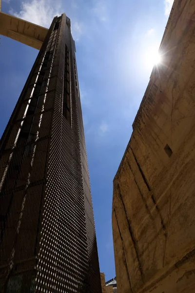 Upper Barrakka lift in Valletta. — Stock Photo, Image