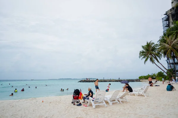 Maafushi, Maldivler - Maafushi bikini plaj, Nisan'da Maldivler adaları 21, 2019 — Stok fotoğraf