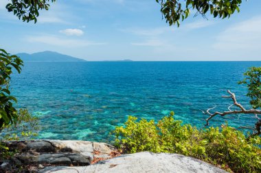 Sea Bright, tropik adada güzel Andaman kristal Denizi, Koh Lipe, Tayland
