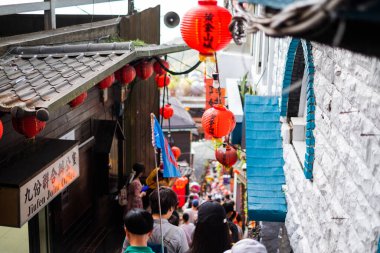Taipei, Tayvan - New Taipei 'nin Ruifang Bölgesi' ndeki Jiufen eski sokak pazarı. 5 Ekim 2019 'da