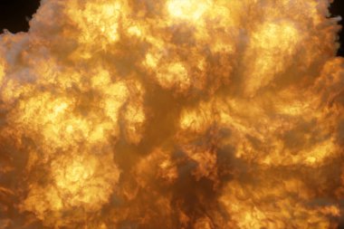 Gerçekçi bir ateşli patlama kadar 3d illüstrasyon kapatmak