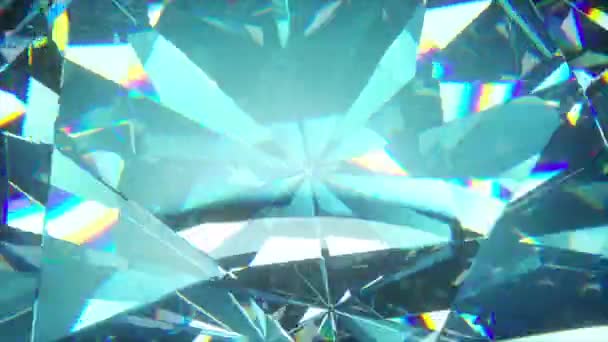 Beautiful slowly rotating diamond. Seamless loop 4k cg 3d animation, nice looping abstract background. — Stock Video