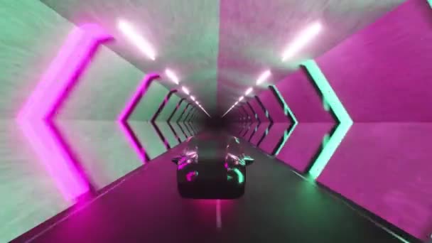 Robot terbang di belakang kemudi mobil futuristik dalam terowongan panjang. Pandangan ke belakang. Kecerdasan buatan dan konsep masa depan. Tampilan loop 3d tak beraturan. — Stok Video