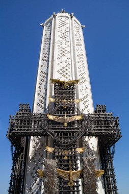 Kiev, Ukrayna - 9 Ağustos 2015: Main tower müze ve anıt Holodomor kurbanları, Stalin döneminde Sovyetler Birliği'nde oldu açlık ve kıtlık soykırım sırasında