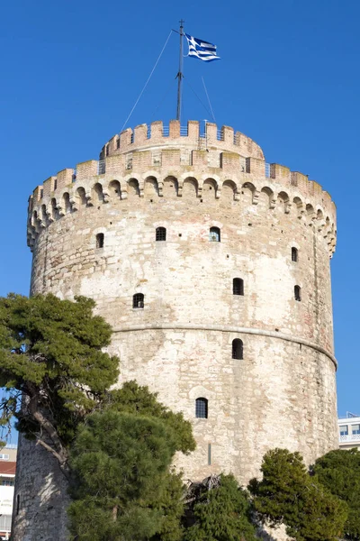 Beyaz Kule güneşli bir öğleden sonra. Beyaz Kule, Selanik, Yunanistan'ın ikinci ana anıtlar biridir