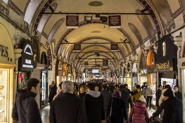 Istanbul Turkey December 2015 Crowded Street Grand Bazaar Rush Hour — Stock Photo, Image