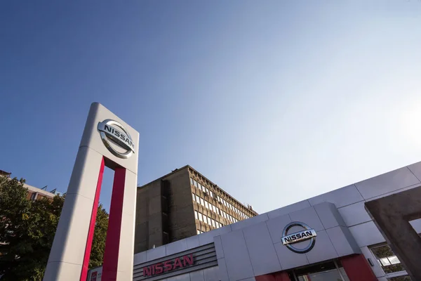 Belgrade Serbia September 2018 Nissan Logo Main Dealership Store Belgrade — Stock Photo, Image