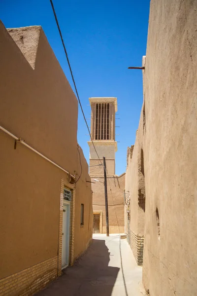 Yazd Iran Sokaklarında Alınan Kil Tipik Windtower Yaptı Çölde Binalar — Stok fotoğraf