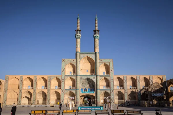 Yazd Iran August 2016 Amir Chakhmaq Complex Summer Mosque Located — Stock Photo, Image