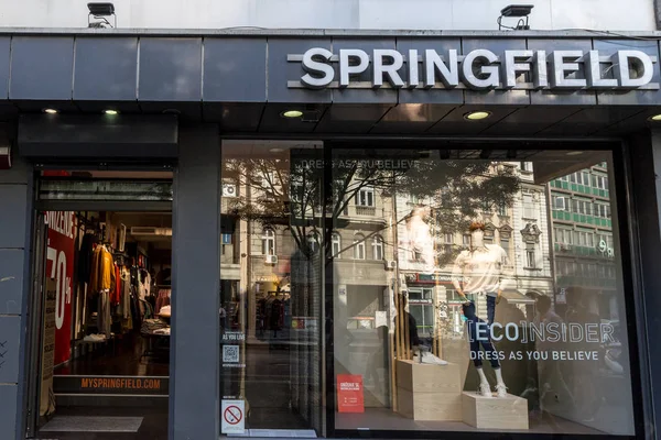 Belgrade Serbie Août 2018 Logo Springfield Sur Leur Magasin Principal — Photo