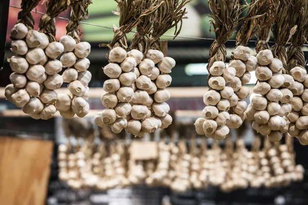 Kepang Bawang Putih Dijual Untuk Dijual Pasar Kanada Montreal Quebec — Stok Foto