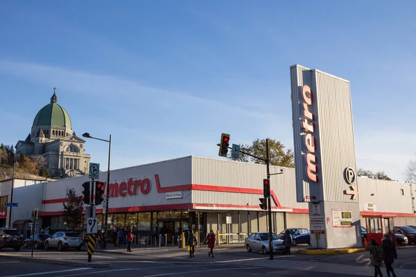 Montreal Kanada November 2018 Metro Logo Vor Ihrem Supermarkt Norden — Stockfoto