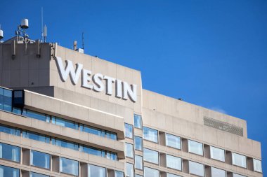 Ottawa, Kanada - 11 Kasım 2018: Westin Ottawa, Ontario ana onların otelin logosuna. Westin bir dünya çapında marka, sahibi ve franchise Marriott için ait lüks oteller olduğunu