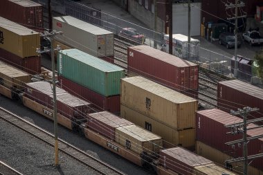 Montreal, Kanada - 8 Kasım 2018: Railyard konteyner ile Akdeniz nakliye şirketinden (Msc) trenler ve ayakta Montreal endüstriyel bağlantı noktası Quebec arabası