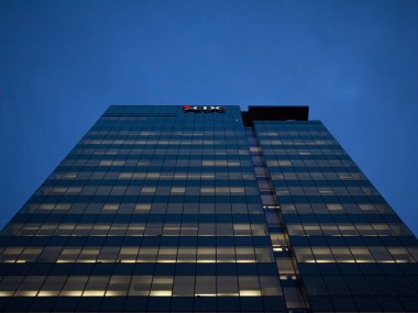 Ottawa, Kanada - 12 Kasım 2018: Edc ana Ottawa ofislerinde gece logosuna. İhracat geliştirme Kanada kurumsal destek ve gelişen Uluslararası Ticaret sahip olduğu bir durumdur ve dışa aktarır