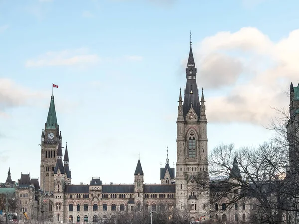 Hauptuhrturm Des Mittelblocks Des Parlaments Von Kanada Kanadischen Parlamentarischen Komplex — Stockfoto