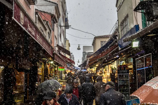 Istanbul Turkey December 2015 Головна Вулиця Ринку Кадікой Азіатській Стороні — стокове фото