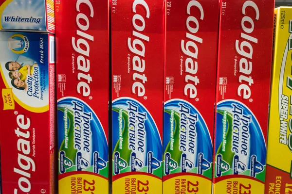 Belgrade Serbie Septembre 2020 Logo Colgate Sur Les Emballages Dentifrice — Photo