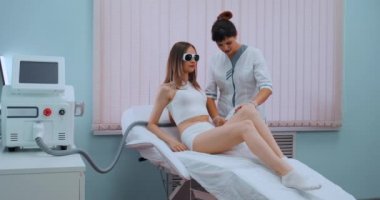 Lazer epilasyon ve kozmetoloji. Saç aldırma kozmetoloji prosedürü. Lazer epilasyon ve kozmetoloji. Kozmetoloji ve SPA kavramı