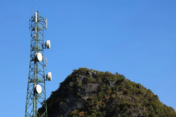 Antenne Voor Communicatie Gebouw Toren Blue Sky — Stockfoto
