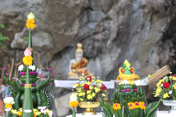 불교와 브라만 신성한 예배 — 스톡 사진